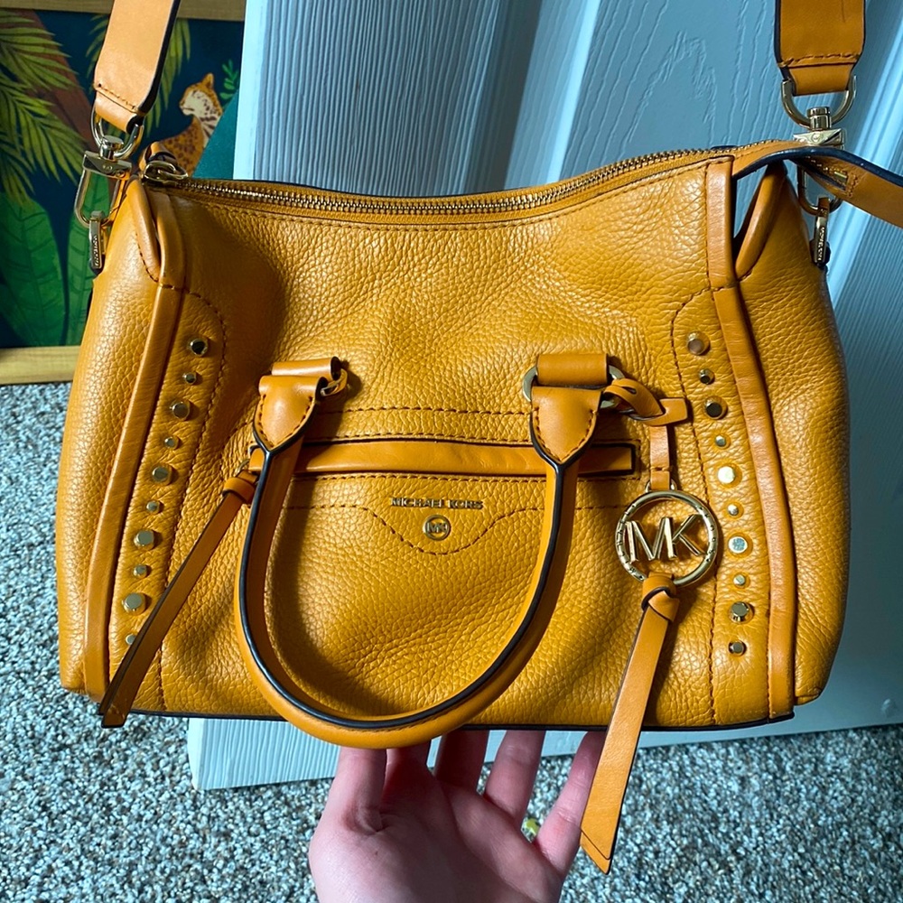 Michael Kors purse
